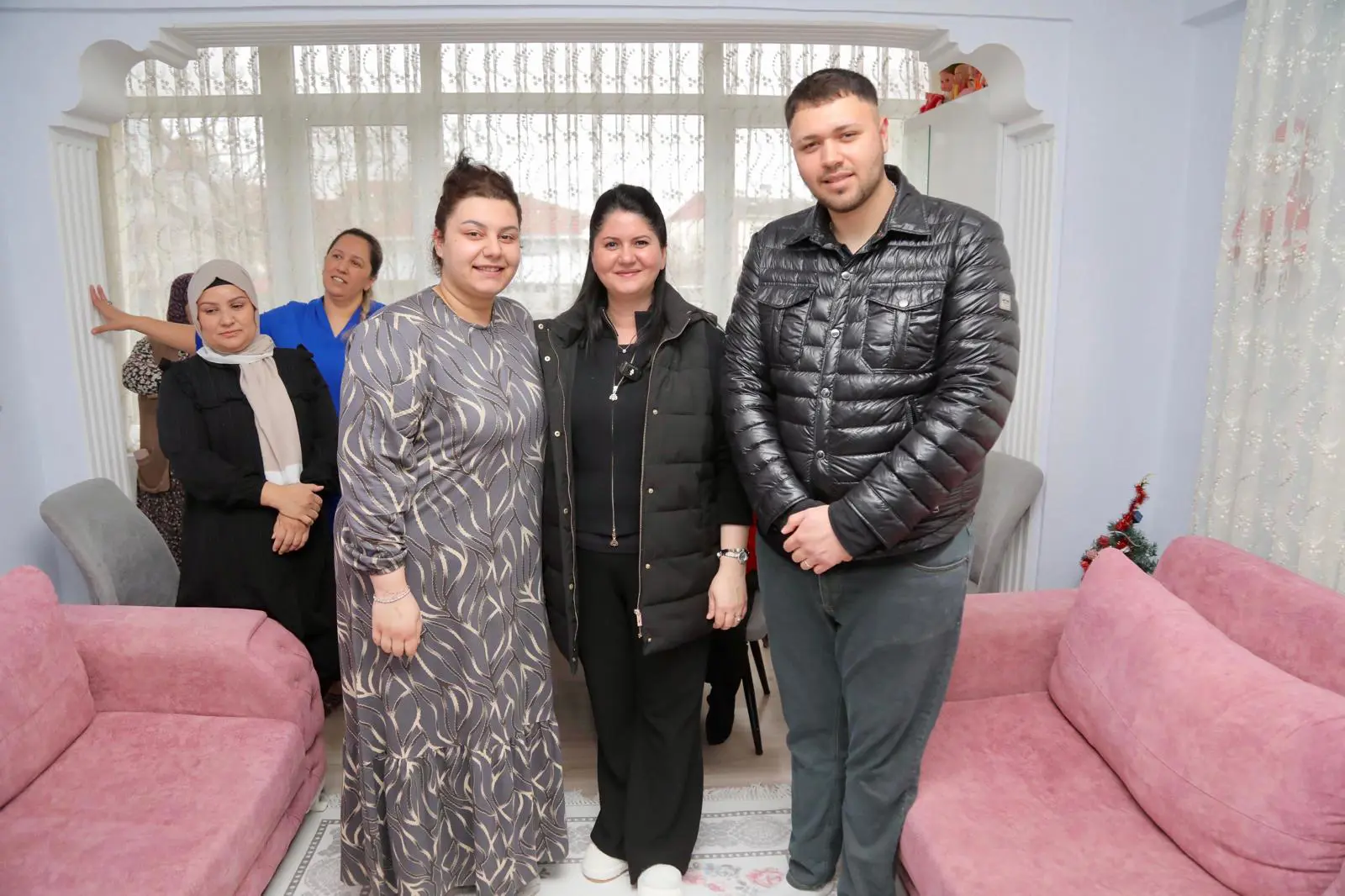 BAŞKAN GENCAN, YILDIRIM’DA MAHALLE ZİYARETLERİNİ SÜRDÜRDÜ galeri görseli